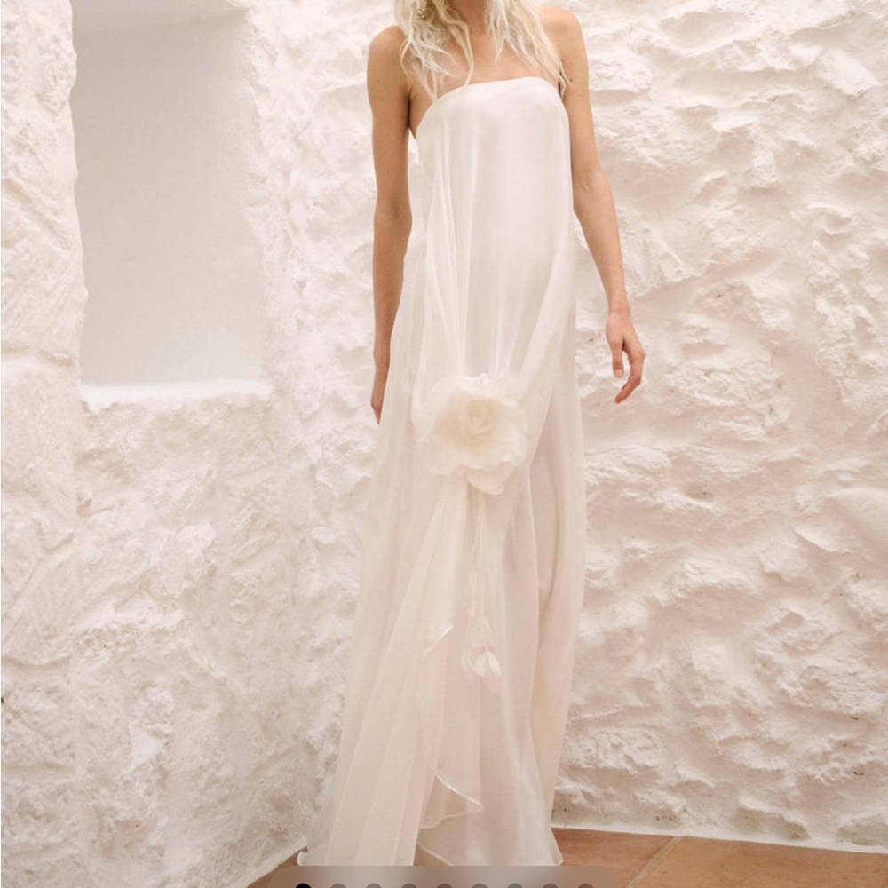 Rat & Boa hibiscus dress - Elegant White Strapless Gown